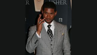 Usher Tour Announcements