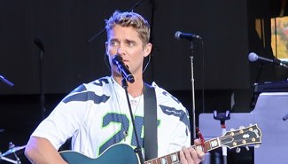 Brett Young Tour Announcements Brett Young Tour Announcements
