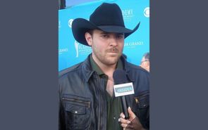 Chris Young Presale Codes and Ticket Info