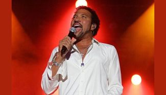 Lionel Richie Presale Codes and Ticket Info